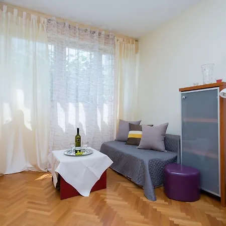 Armonia Apartment